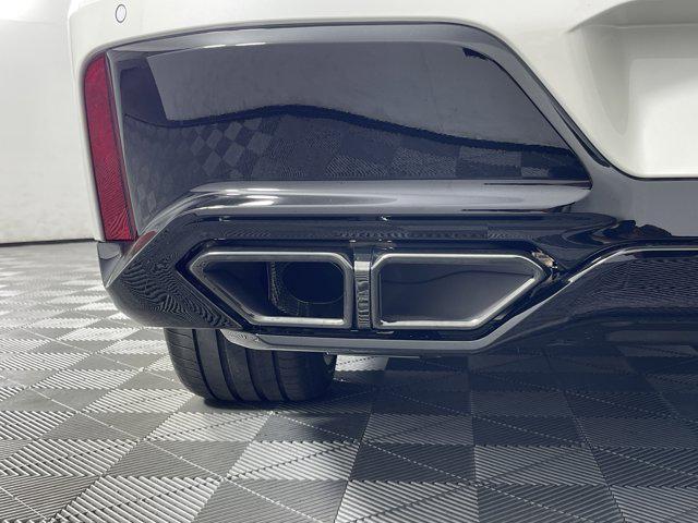 new 2025 BMW 760 car, priced at $132,125