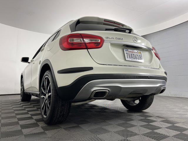 used 2017 Mercedes-Benz GLA 250 car, priced at $16,442