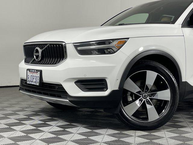 used 2019 Volvo XC40 car, priced at $18,671