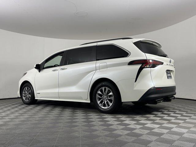 used 2021 Toyota Sienna car, priced at $36,447
