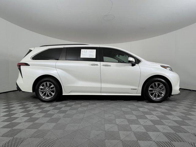 used 2021 Toyota Sienna car, priced at $36,447