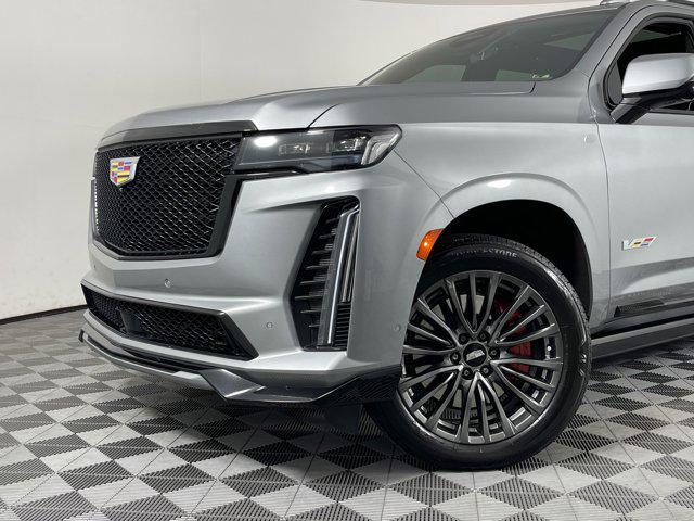 used 2023 Cadillac Escalade ESV car, priced at $120,888