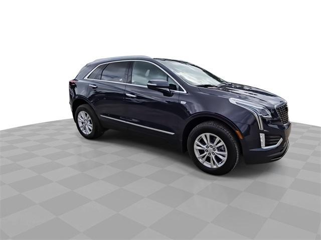 new 2025 Cadillac XT5 car, priced at $45,835