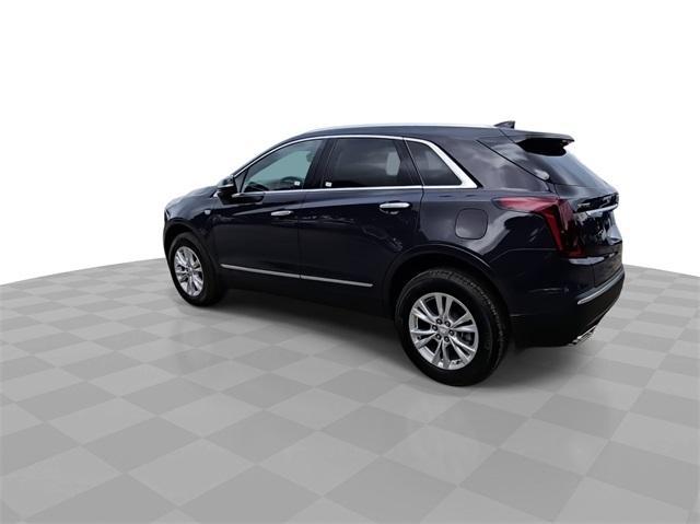 new 2025 Cadillac XT5 car, priced at $45,835