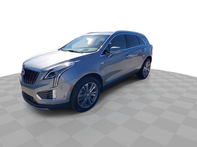 new 2025 Cadillac XT5 car, priced at $54,770