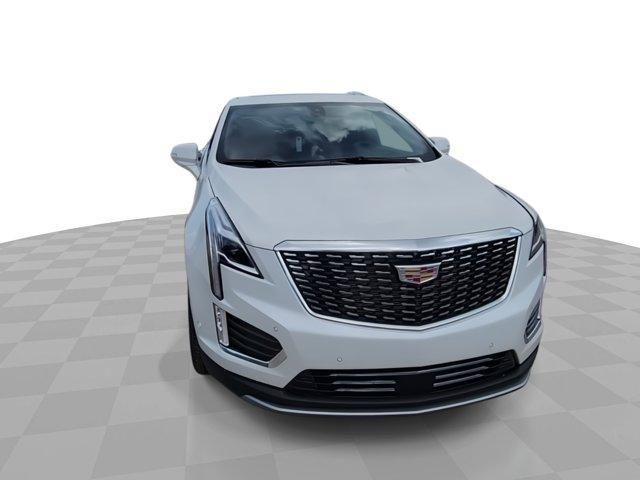 new 2025 Cadillac XT5 car, priced at $58,235