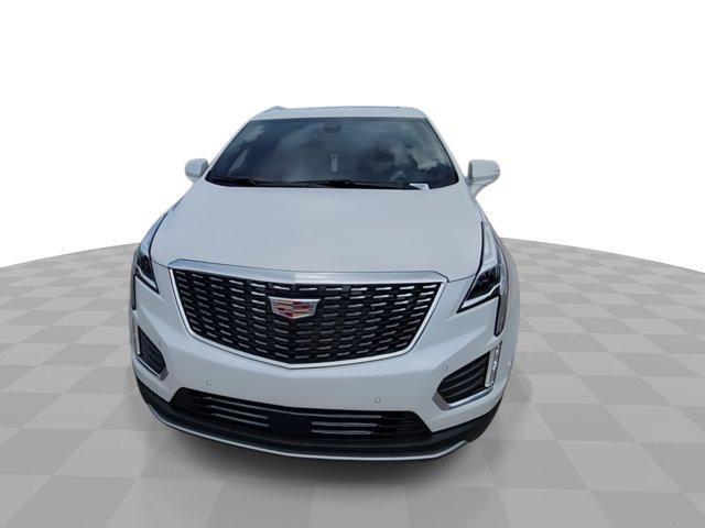 new 2025 Cadillac XT5 car, priced at $58,235