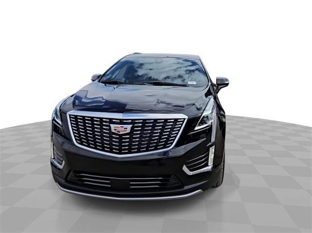 new 2025 Cadillac XT5 car, priced at $57,635