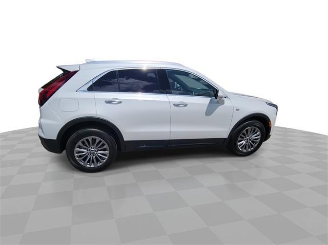 new 2025 Cadillac XT4 car, priced at $43,915