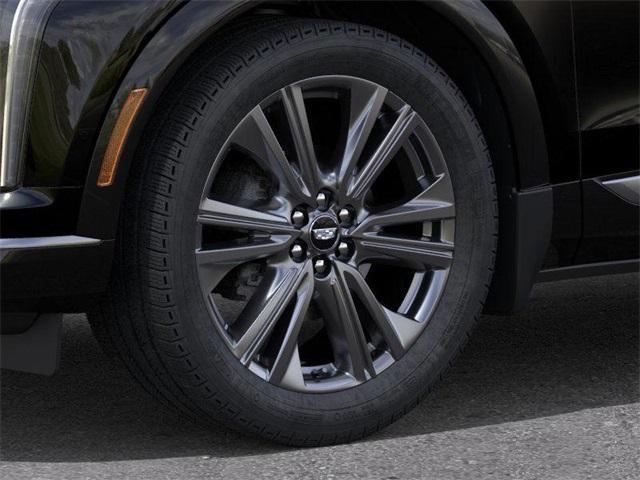 new 2025 Cadillac OPTIQ car, priced at $59,688