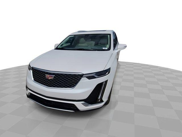 new 2025 Cadillac XT6 car, priced at $60,990