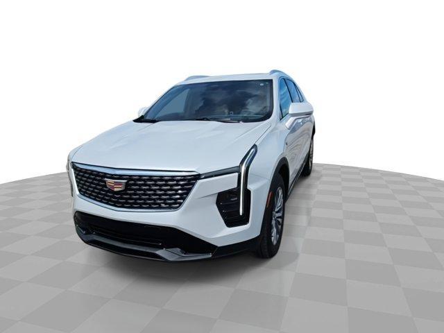 new 2025 Cadillac XT4 car, priced at $47,115