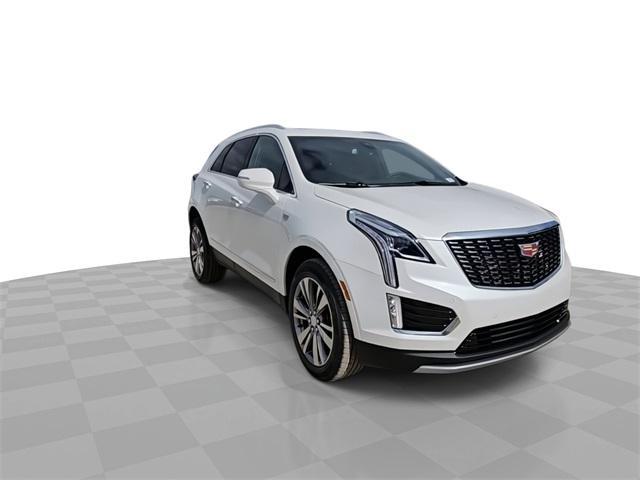 new 2025 Cadillac XT5 car, priced at $54,660