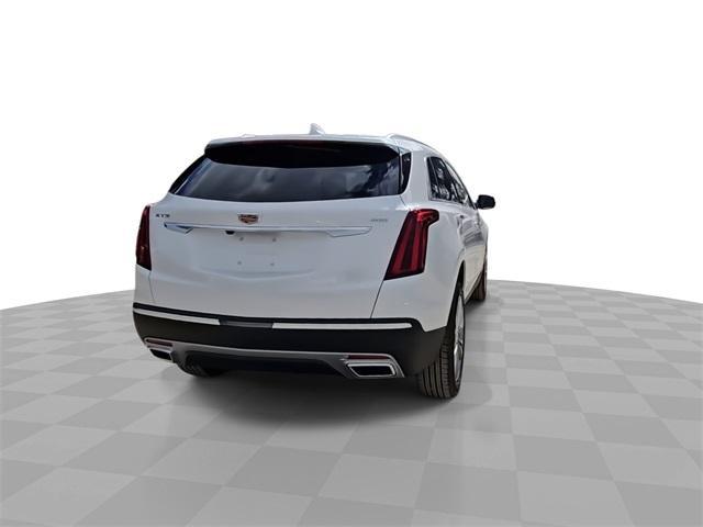 new 2025 Cadillac XT5 car, priced at $54,660