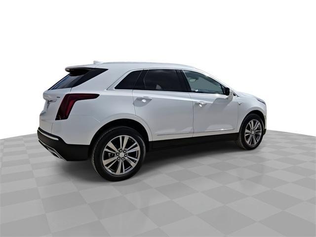 new 2025 Cadillac XT5 car, priced at $54,660