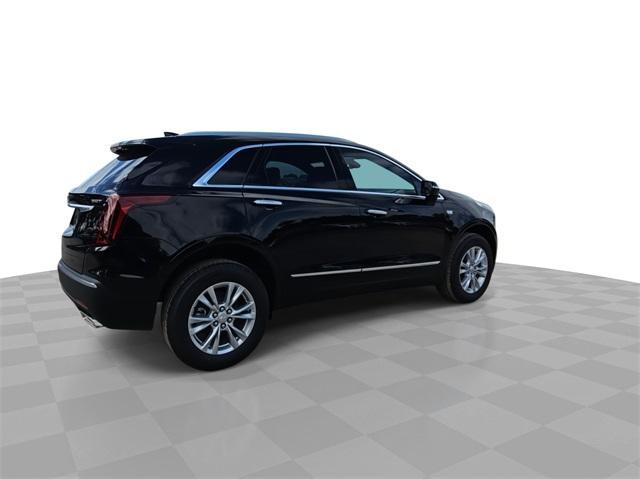 new 2025 Cadillac XT5 car, priced at $45,315