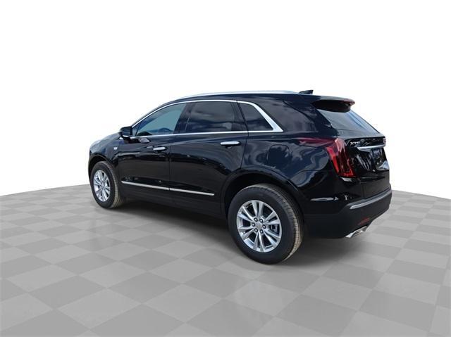 new 2025 Cadillac XT5 car, priced at $45,315