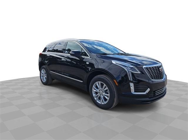 new 2025 Cadillac XT5 car, priced at $45,315