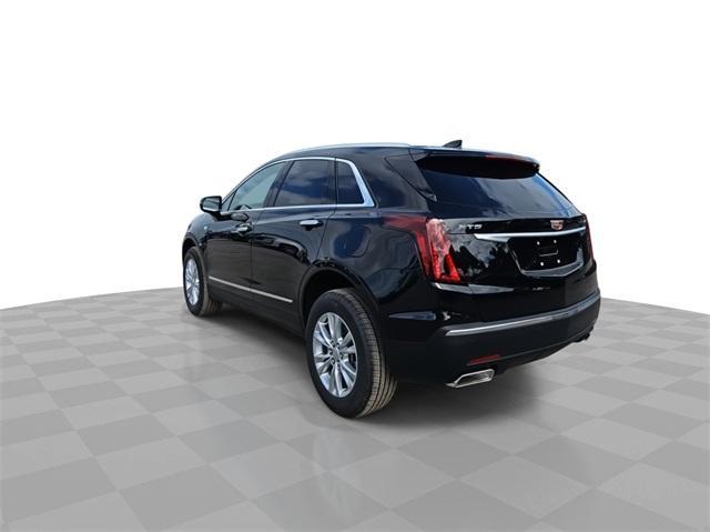 new 2025 Cadillac XT5 car, priced at $45,315