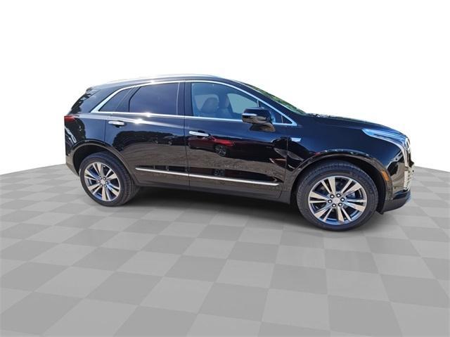 new 2025 Cadillac XT5 car, priced at $56,280