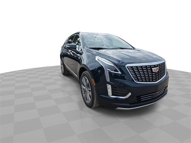 new 2025 Cadillac XT5 car, priced at $57,685