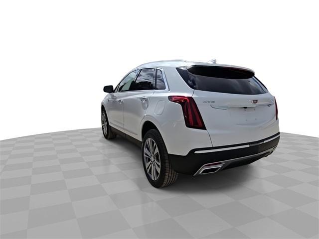 new 2025 Cadillac XT5 car, priced at $54,660