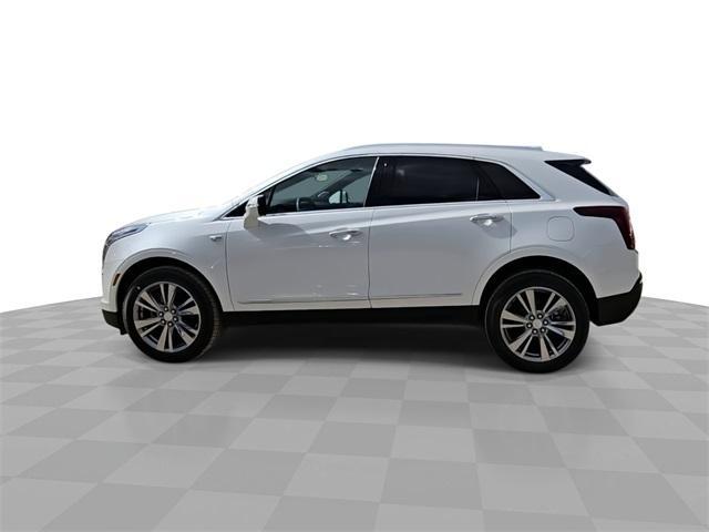 new 2025 Cadillac XT5 car, priced at $54,660