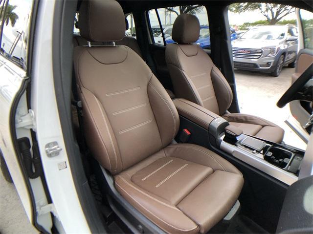 used 2023 Mercedes-Benz GLB 250 car, priced at $48,000