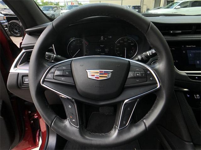 used 2023 Cadillac XT5 car, priced at $29,500