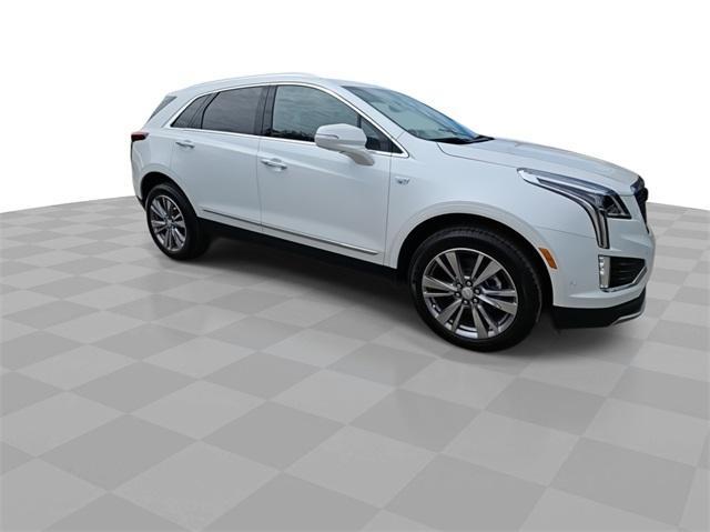 new 2025 Cadillac XT5 car, priced at $55,735