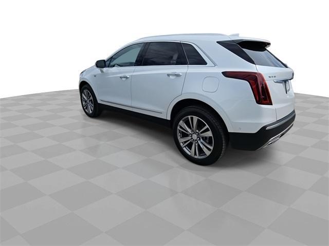 new 2025 Cadillac XT5 car, priced at $55,735