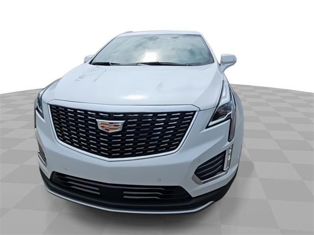 new 2025 Cadillac XT5 car, priced at $56,235