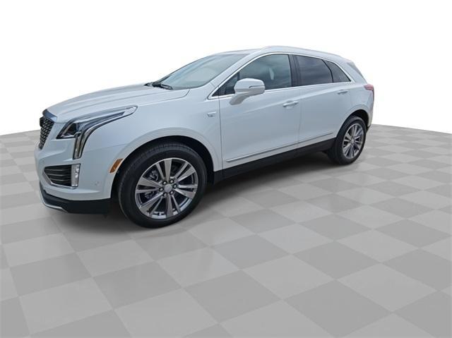 new 2025 Cadillac XT5 car, priced at $55,735