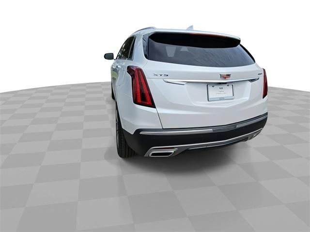 new 2025 Cadillac XT5 car, priced at $56,235