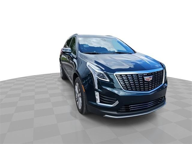 new 2024 Cadillac XT5 car, priced at $45,298