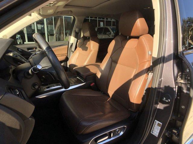 used 2020 Acura MDX car, priced at $25,000