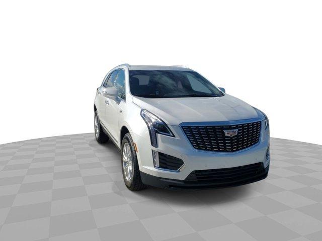 new 2024 Cadillac XT5 car, priced at $42,026