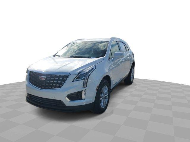 new 2024 Cadillac XT5 car, priced at $42,026