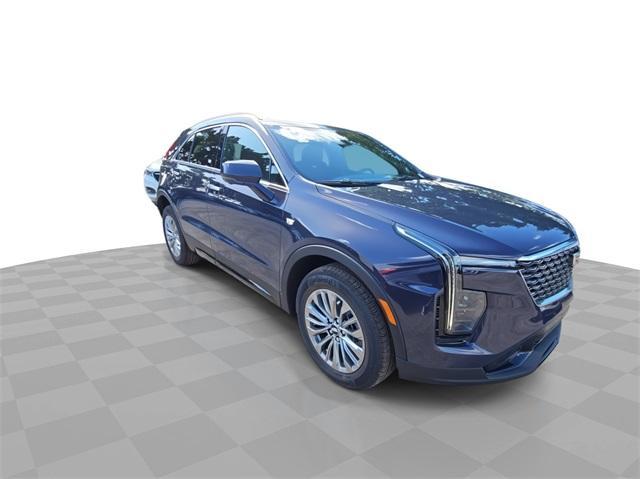 new 2025 Cadillac XT4 car, priced at $45,215