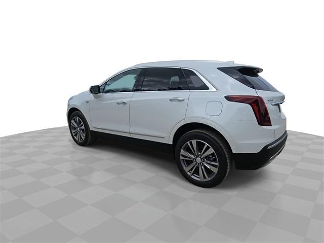 new 2025 Cadillac XT5 car, priced at $53,415