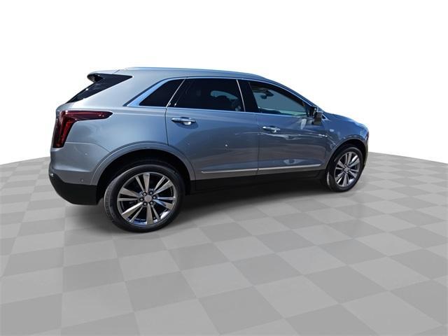 new 2025 Cadillac XT5 car, priced at $55,465