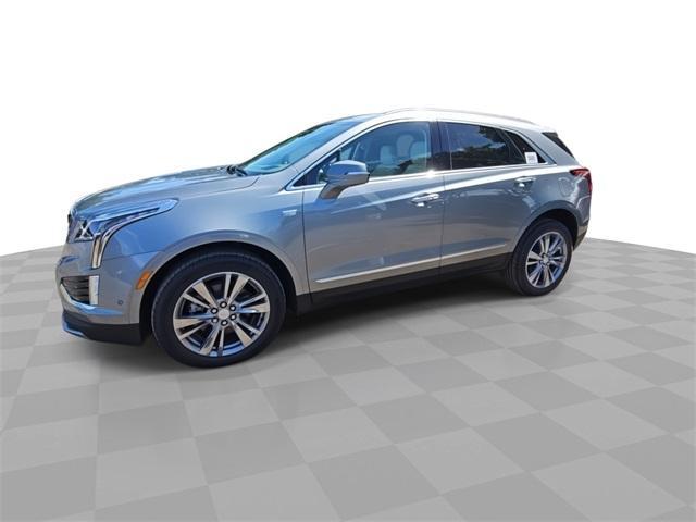 new 2025 Cadillac XT5 car, priced at $55,465