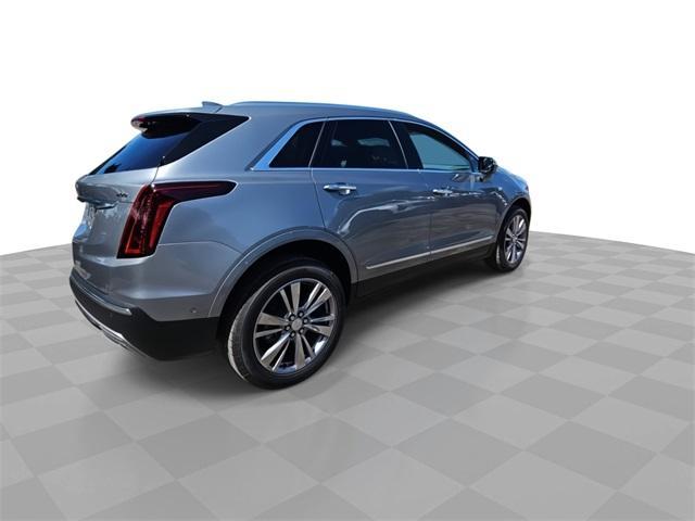 new 2025 Cadillac XT5 car, priced at $55,465