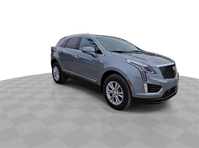 new 2025 Cadillac XT5 car, priced at $45,904