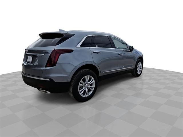 new 2025 Cadillac XT5 car, priced at $45,404