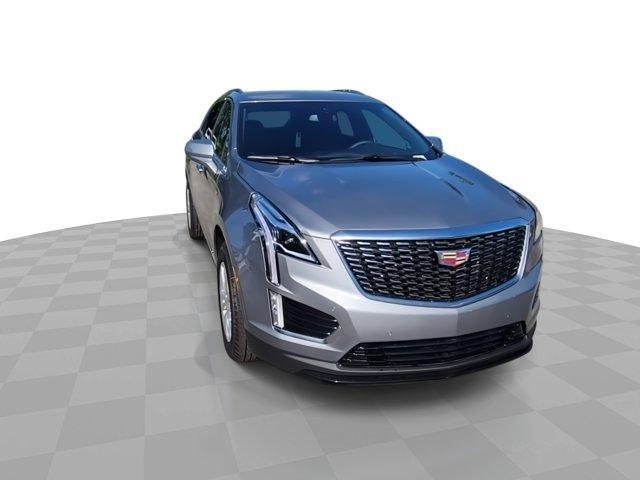 new 2024 Cadillac XT5 car, priced at $40,893