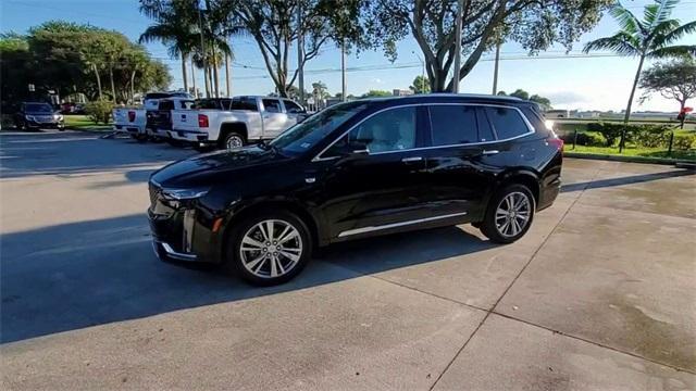 used 2023 Cadillac XT6 car, priced at $39,000