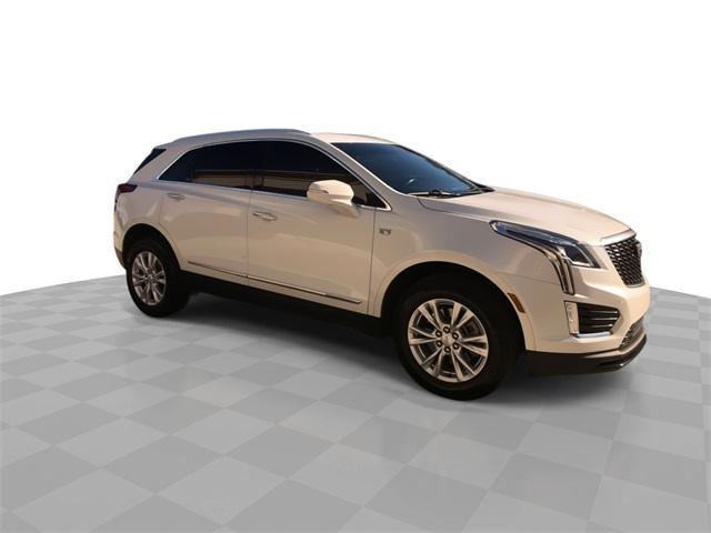 used 2023 Cadillac XT5 car, priced at $30,000