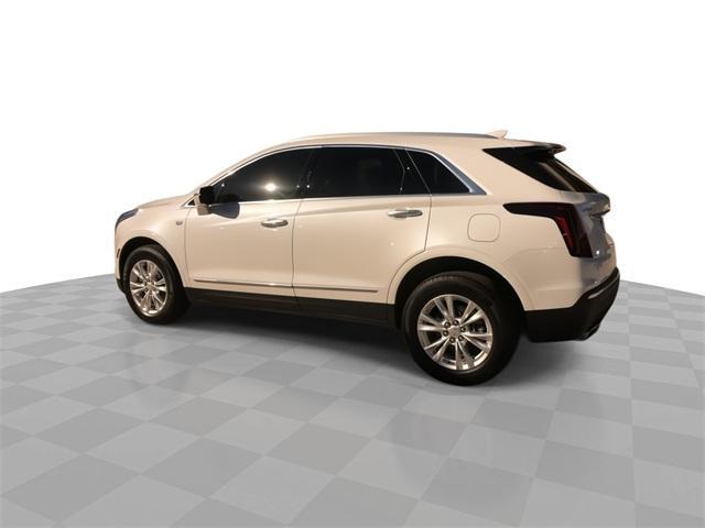 used 2023 Cadillac XT5 car, priced at $30,000