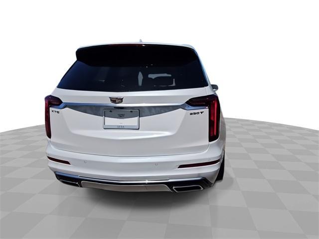 new 2024 Cadillac XT6 car, priced at $45,816